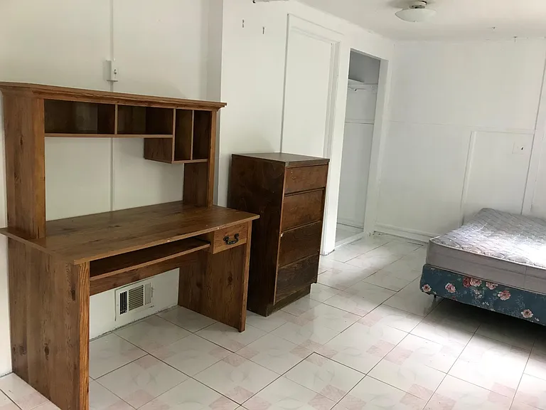114 Stewart Ave — Photo 18