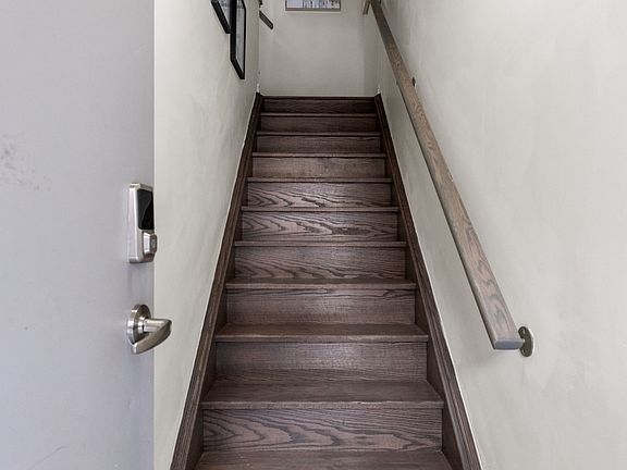 4th image of 1085 Danforth Rd #214