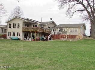 175 E Susie Ln, Coldwater, MI 49036