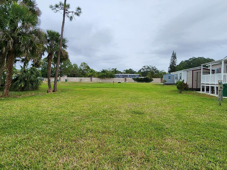 2nd image of 229 Teal Dr