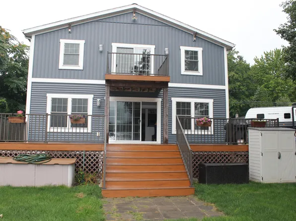11938 Camp Lake Dr NE, Sparta, MI 49345