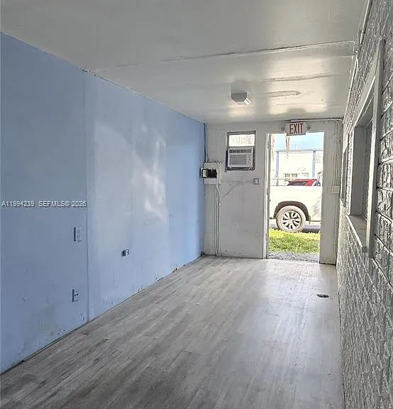 1824 Monroe St #14 — Photo 11