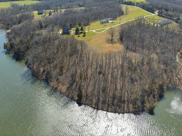 7 Kirsten Ln, Rhineland, MO 65069