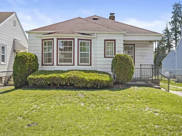 7221 Jackson Ave, Hammond, IN 46324