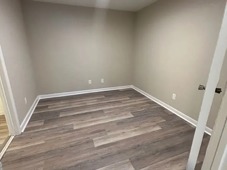 776 West Ave — Photo 5