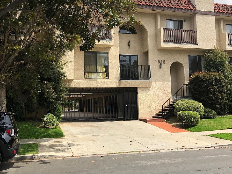 1st image of 1818 Stoner Ave #203