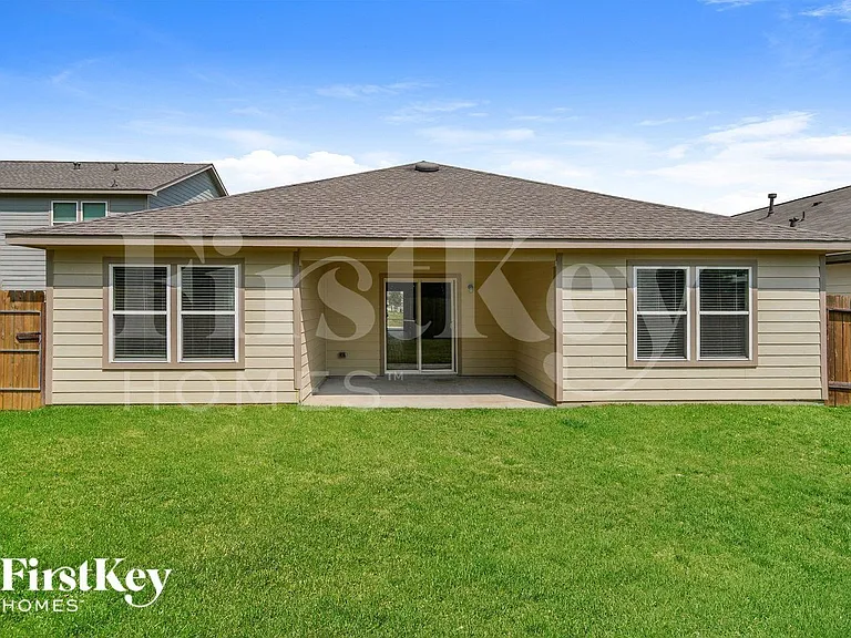 17644 Cedar Crest Dr — Photo 18