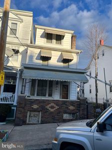 321 S Vine St, Mount Carmel, PA, 17851