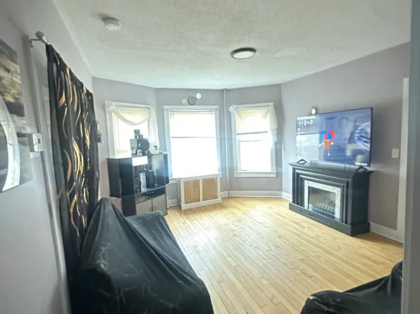 70-72 Walnut St #1, Fitchburg, MA 01420