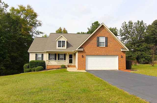 1st image of 115 Persimmon Ct
