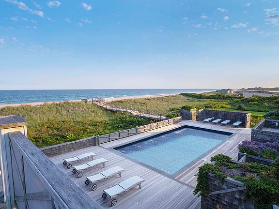 4th image of 1145 Sagaponack Main St