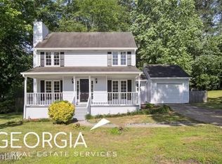 2300R Bankstone Dr SW, Marietta, GA 30064