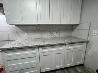 1226 E Shields Ave, Fresno, CA 93704