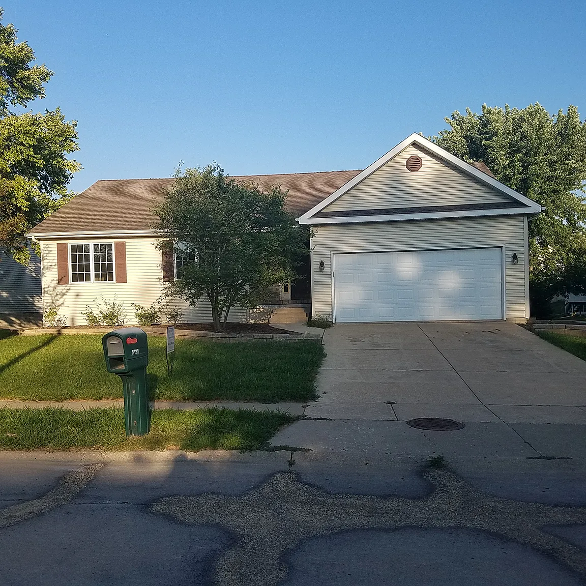 5125 Taylor St photo 1