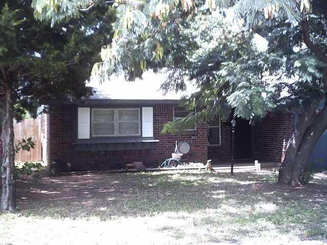 2nd image of 5225 Briarwood Dr