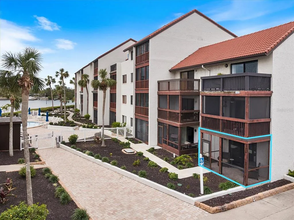 1 bed, 1.0 bath, 516 sqft, $1,850 — Photo 2