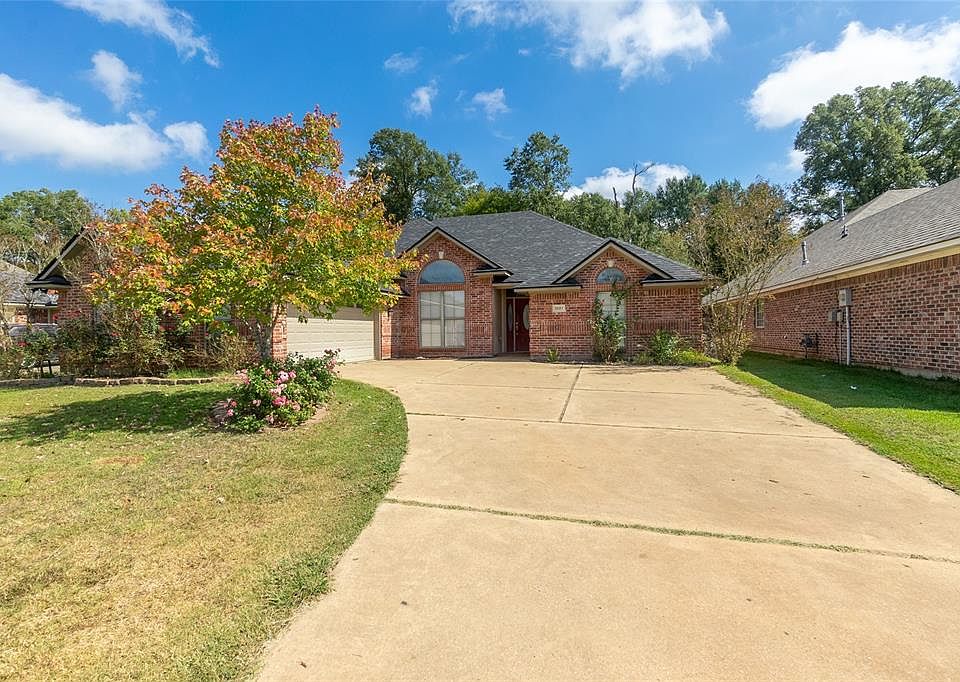 3021 Pleasant Grv, Bossier City, LA 71111 | Zillow