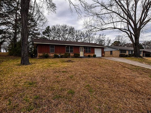 3rd image of 1708 N Parkdale Dr