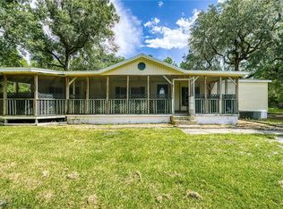 1107 Tarrytown Dr, Zephyrhills, FL 33540