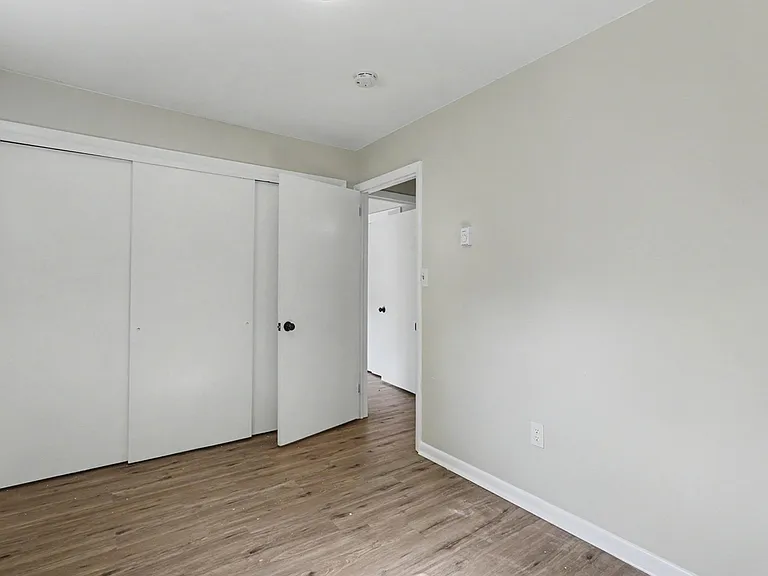 7610 Grove Ave — Photo 16