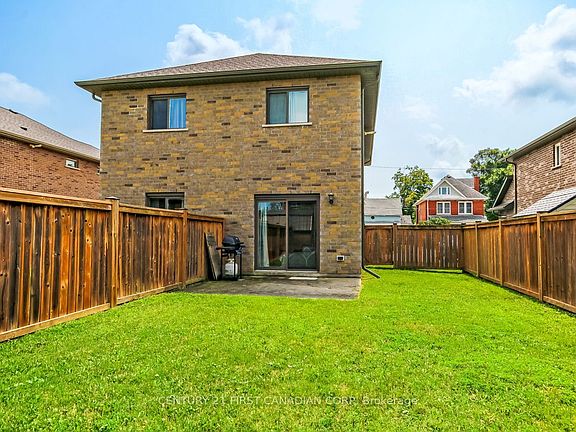 5th image of 42 Locust St #40