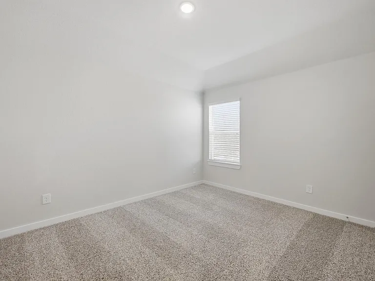 1053 Lilly Ln — Photo 31