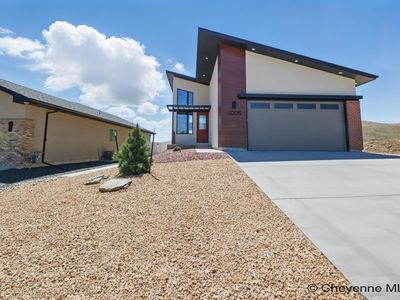 4008 Saddleback Ln, Cheyenne, WY, 82001