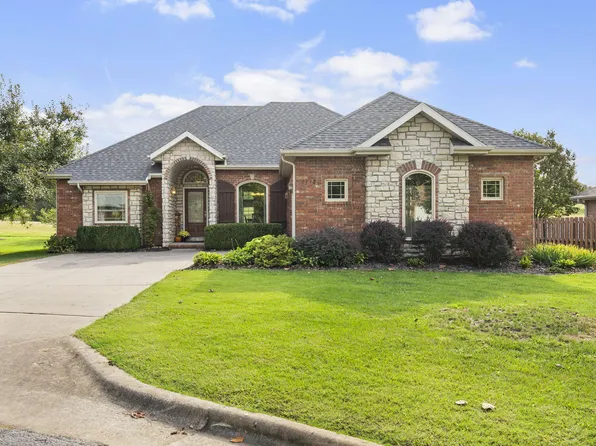 1712 N Gregory Drive, Nixa, MO 65714