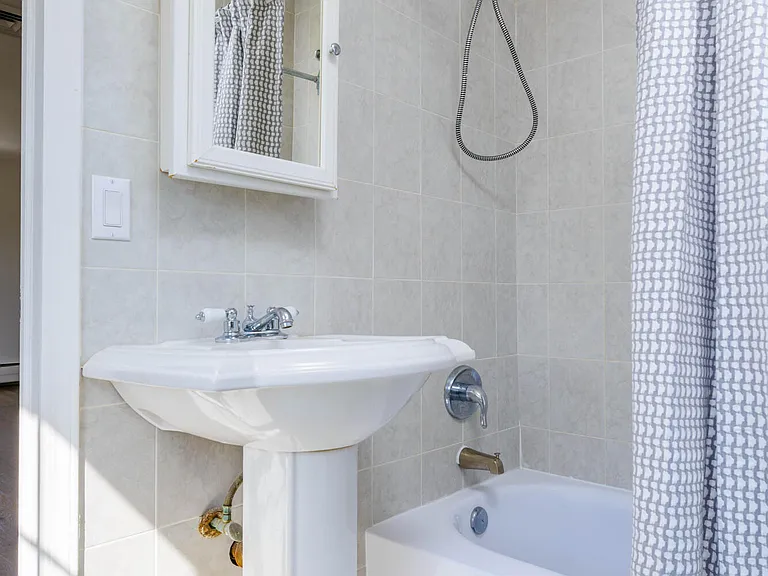 109 E River Rd #109A — Photo 19