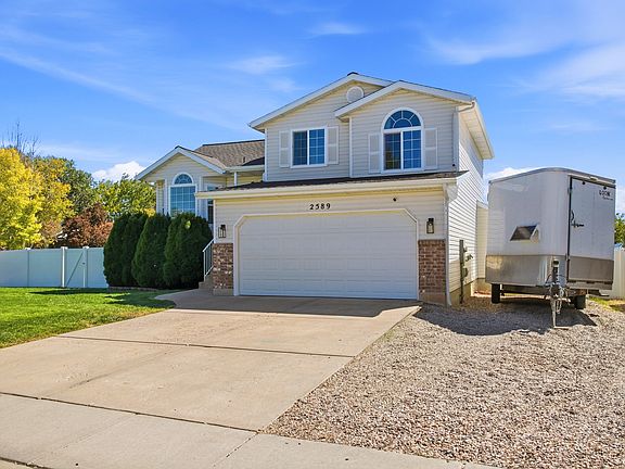3rd image of 2589 W 1475 N
