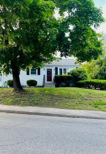 70 W Lake Dr, Weymouth, MA, 02188