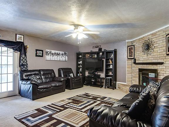 4th image of 1408 Chinook Dr