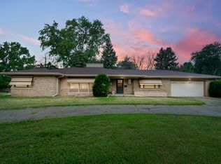 607 N Larkin Ave, Joliet, IL