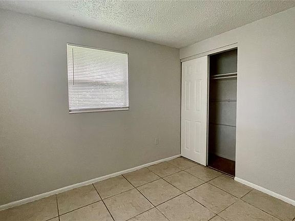 4th image of 9803 N 11th St APT B