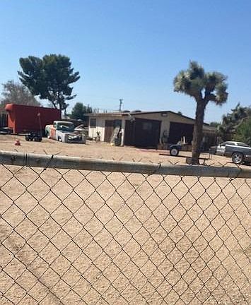3rd image of 10110 Cottonwood Ave