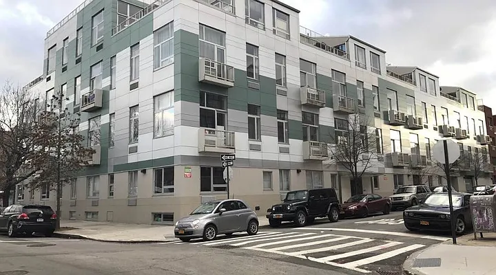 Rented by Carnegie Management Inc | media 27