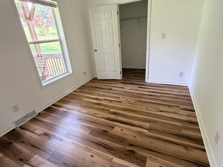 47 Banks Town Rd — Photo 22