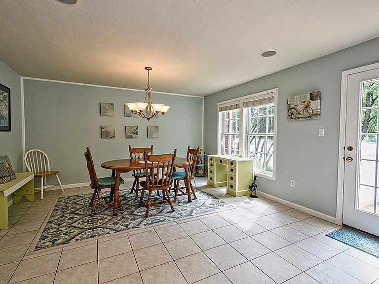 134 Chapel Harbor Dr — Photo 13