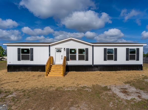 92 Wood Duck Ln, Folkston, GA 31537