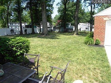 5th image of 26220 Hilliard Blvd