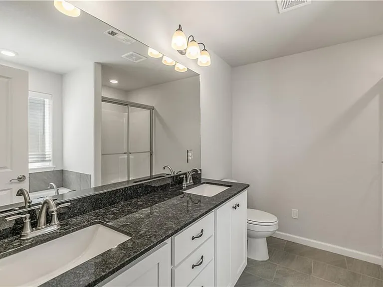 460 Willow Dr — Photo 23