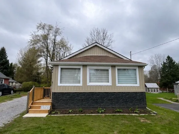 2921 Portage Rd, Niagara Falls, ON L2J 2J6