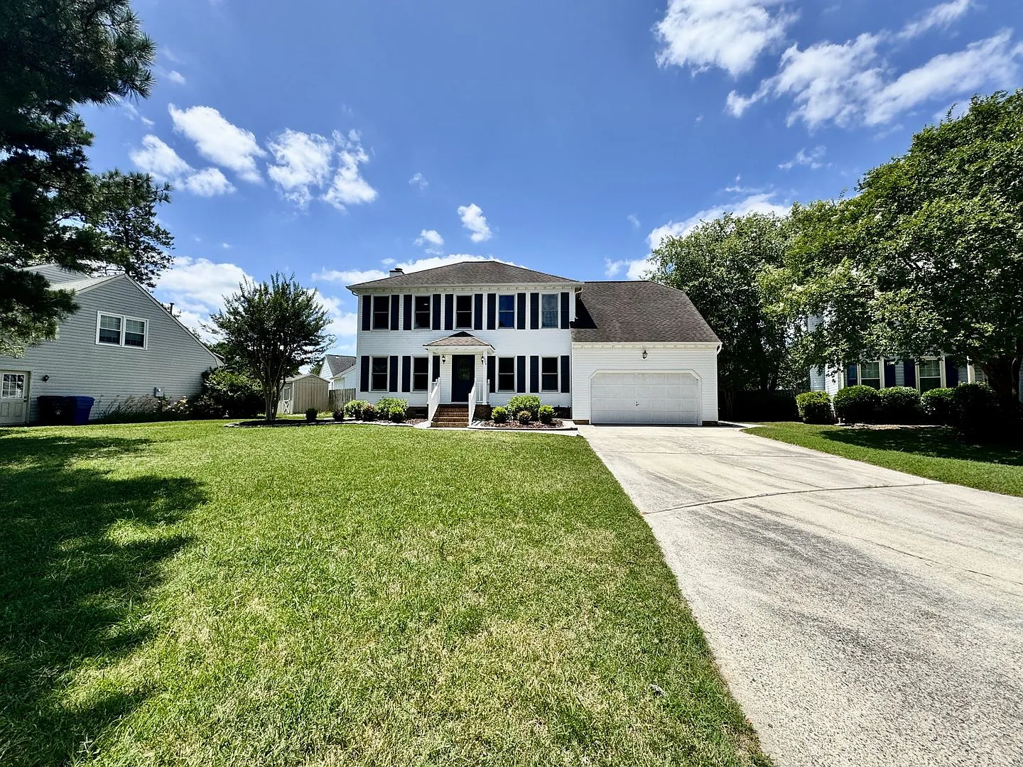 Ready 10-08-26!! Fantastic 4-Bedroom Home in Southgate! 2-Car Attached Garage - Neighborhood Park... — Photo 1