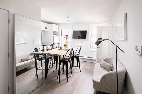 Rented by Nooklyn NYC LLC | media 2