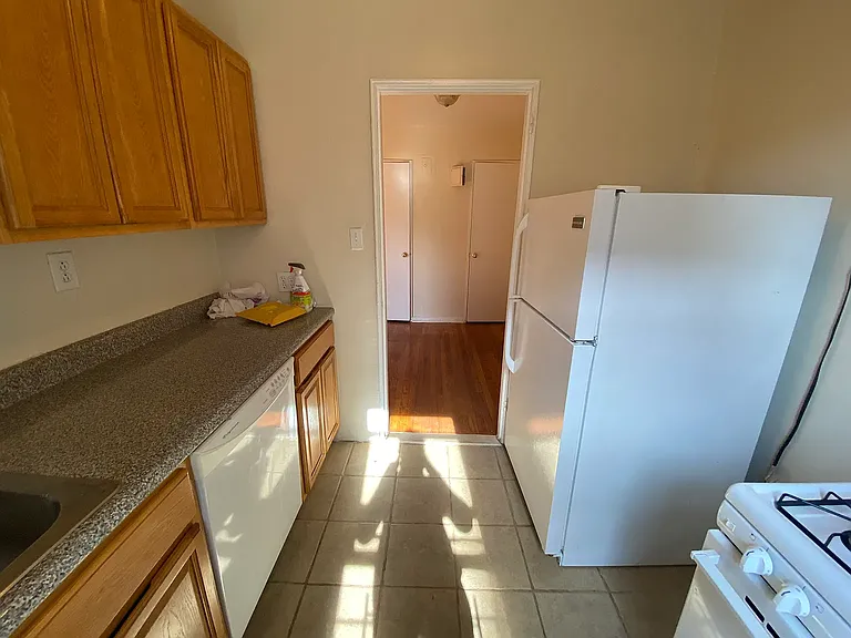 139-05 85th Dr #2G — Photo 6