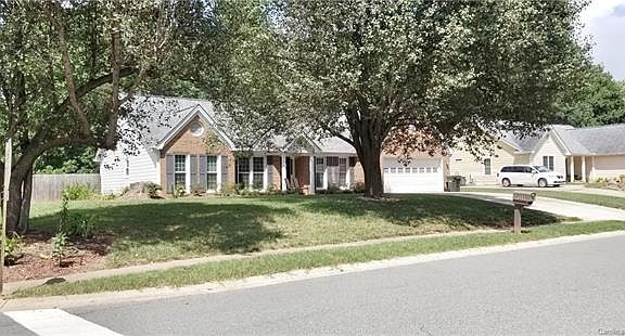 2nd image of 9228 Plashet Ln