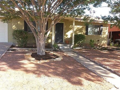1st image of 215 Green Meadows Ln
