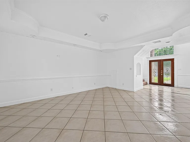 20003 Fieldtree Dr — Photo 12