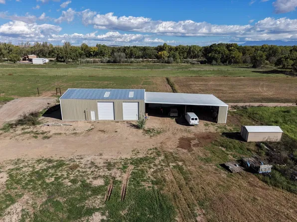 1320 Cinder Ln, Los Lunas, NM 87031