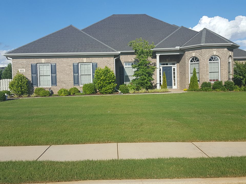 Shady Spring Street View